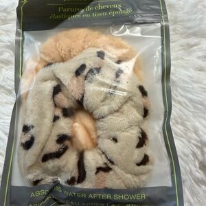 Leopard Print Towel Hair Scrunchie Set